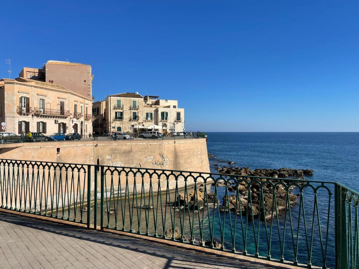 Apartmán Oikia Sea Syracuse Exteriér fotografie
